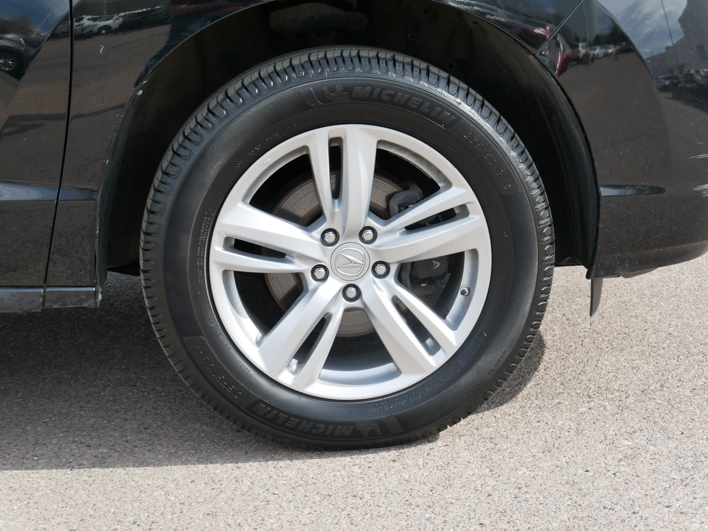 Used 2014 Crystal Black Pearl Acura Tech Pkg image 15