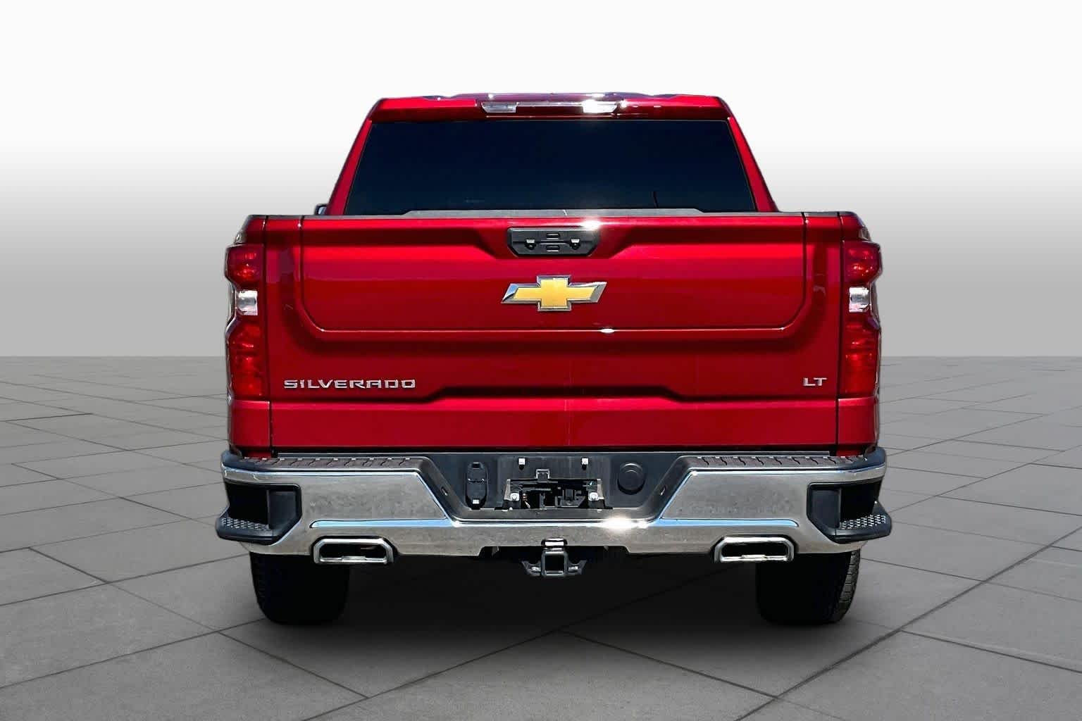 Used 2024 Radiant Red Tintcoat Chevrolet LT image 5