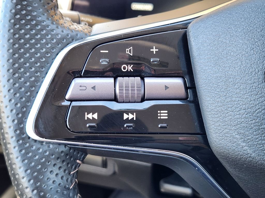 Used 2024 Black Nissan ENGAGE+ e-4ORCE image 23