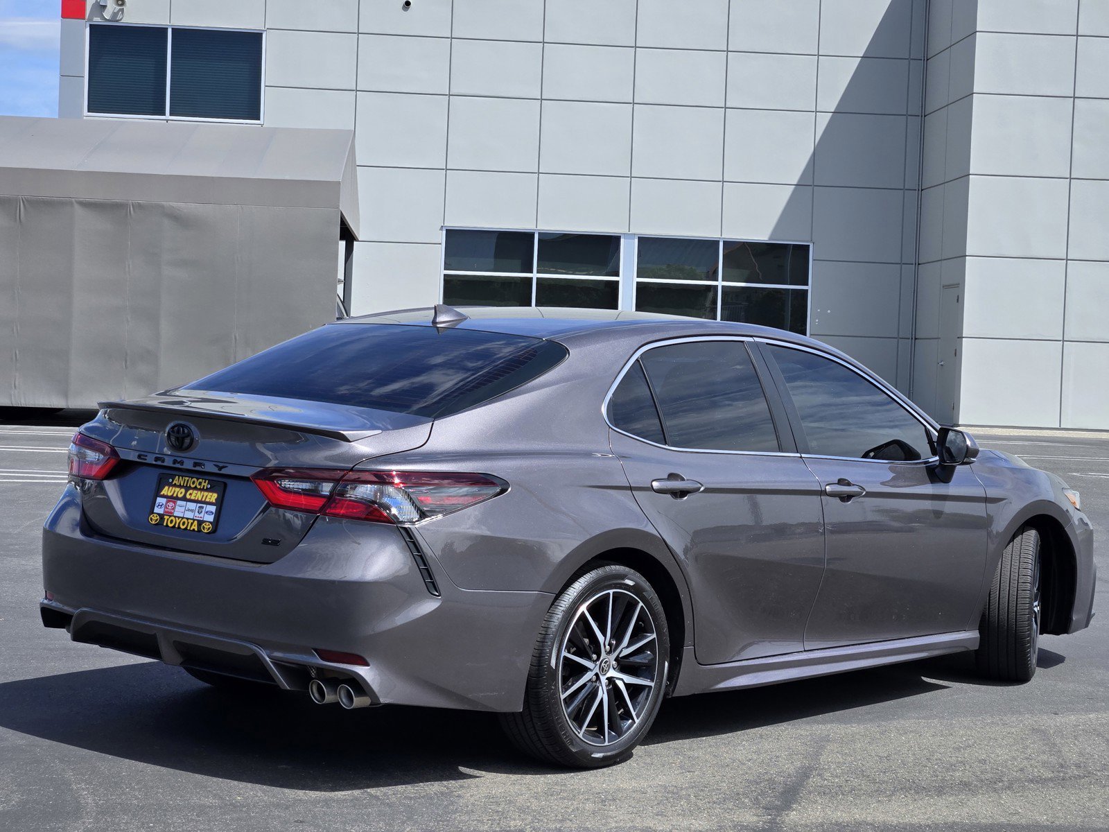 Used 2023 Gray Toyota  image 4