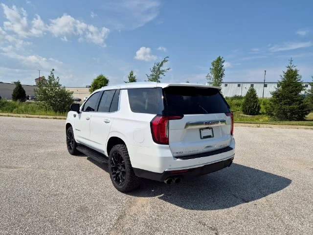 Used 2023 White GMC Denali image 8