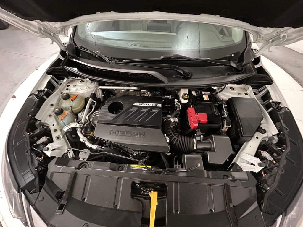 Used 2023 White Nissan SL image 21