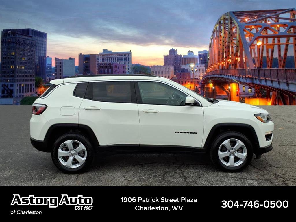 Used 2019 Jeep Compass Latitude with VIN 3C4NJDBB5KT849569 for sale in Parkersburg, WV