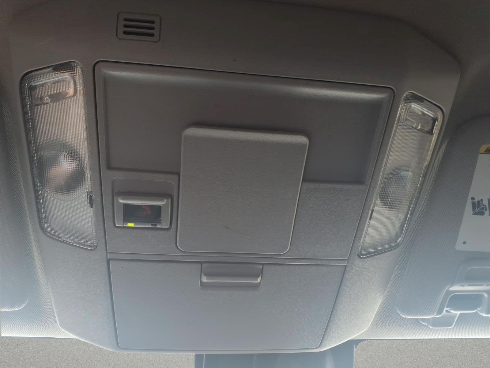 Used 2020 Super White Toyota SR5 image 27