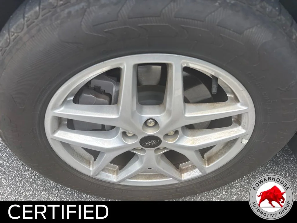 Used 2024 Silver Ford SEL image 23
