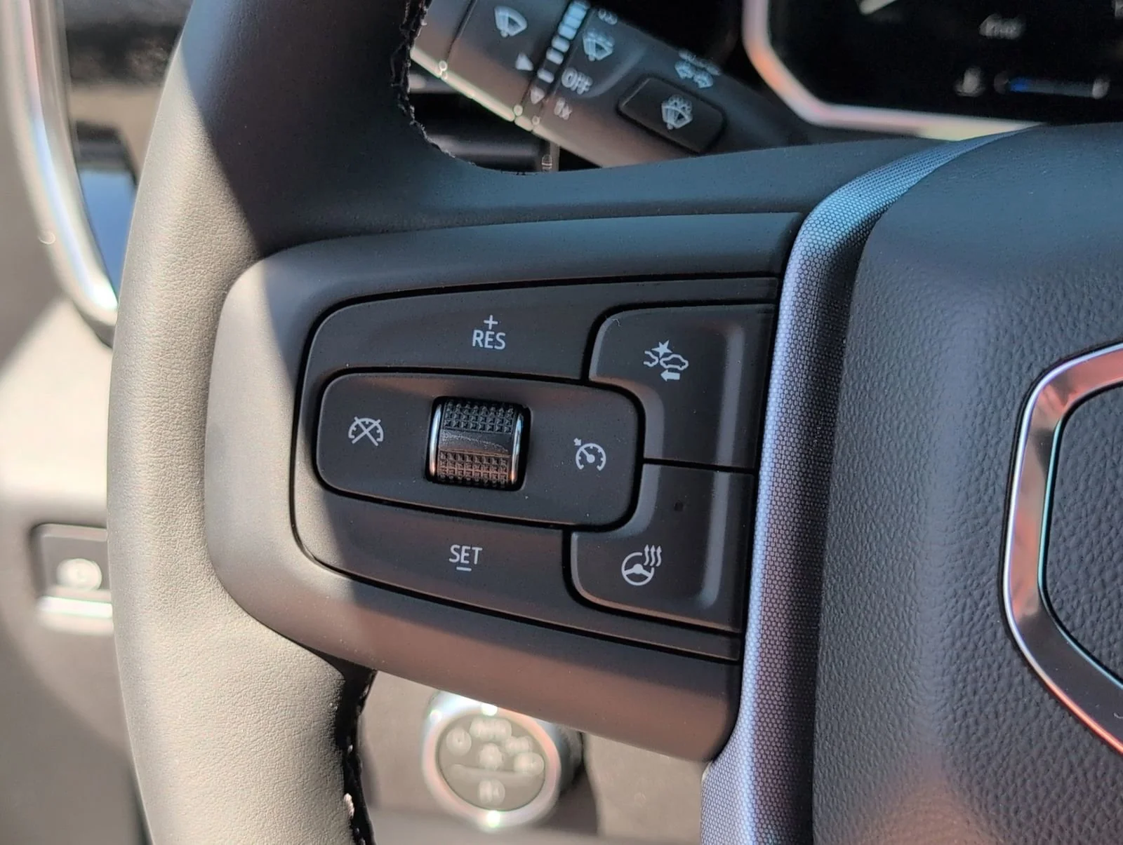 New 2026 Sterling Metallic GMC Elevation image 25