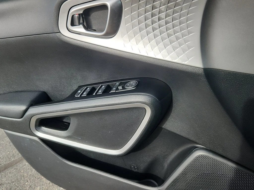 Used 2025 Gray Kia LX image 8