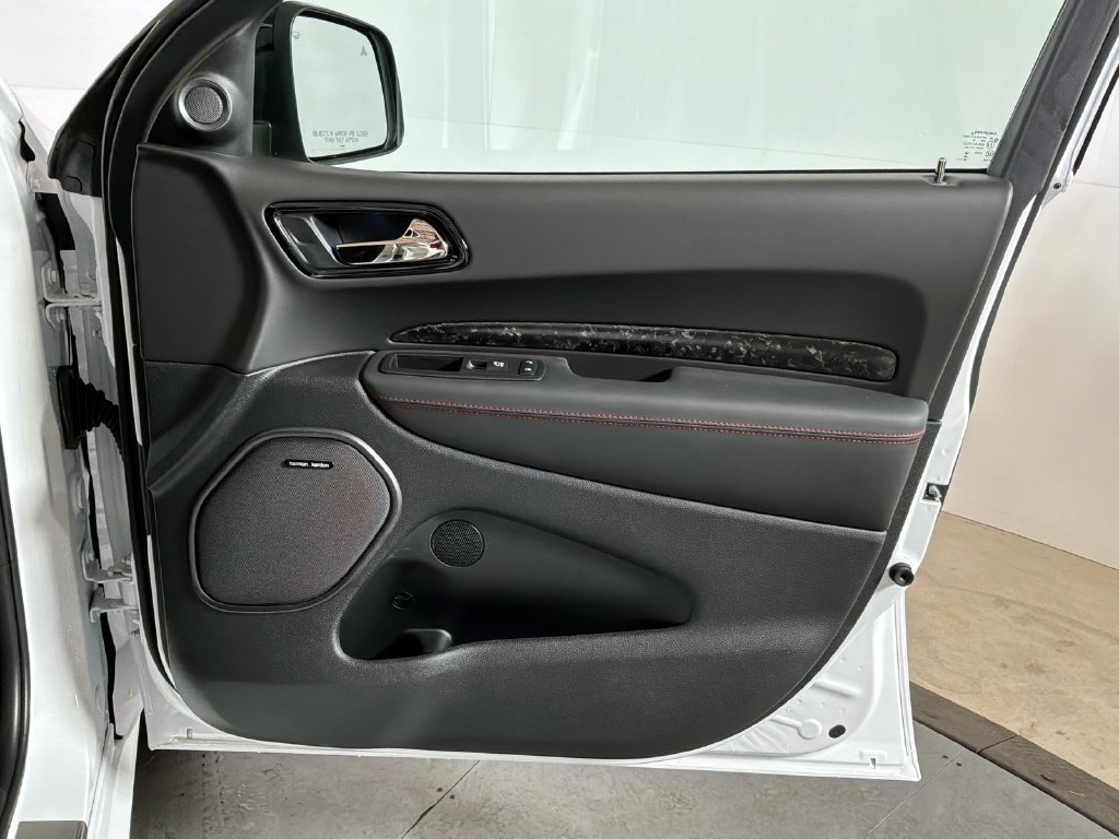 New 2027 White Knuckle Clear-Coat Paint Dodge GT image 17