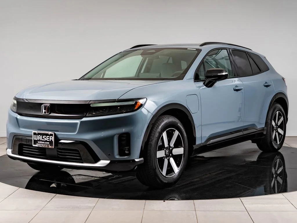 Used 2026 Gray Pearl Honda Touring image 1