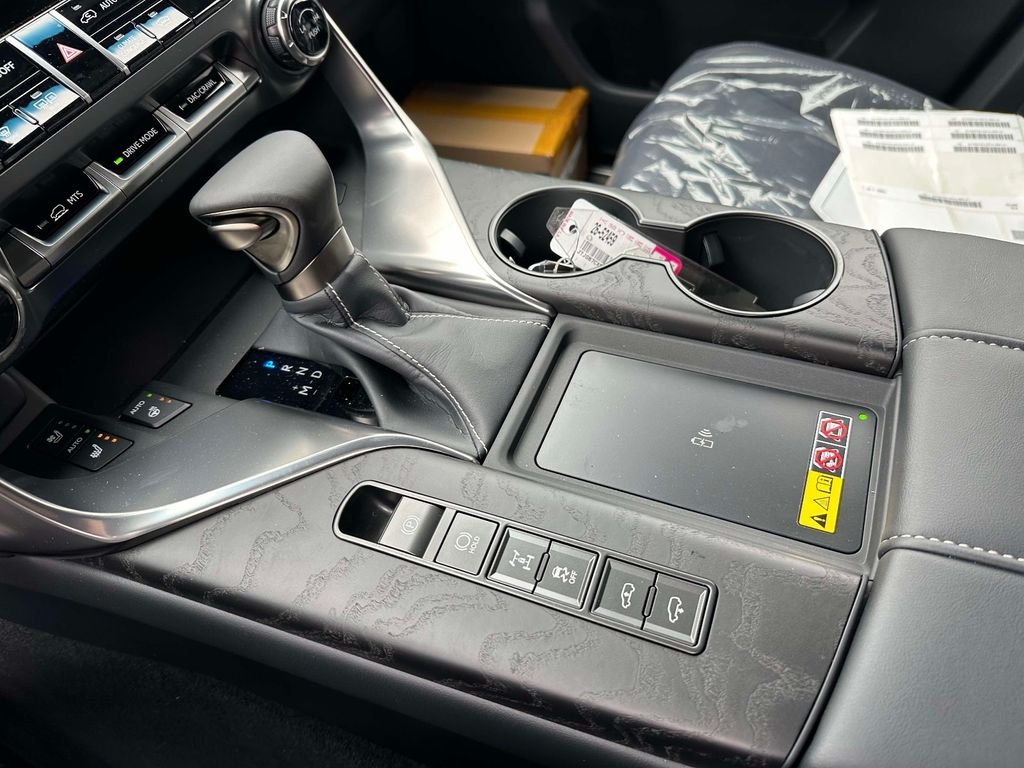 2026 Lexus LX 600 Luxury - Photo 23