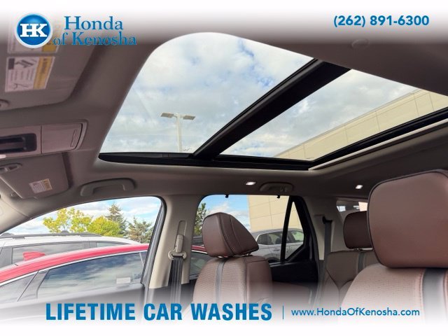 Certified Used 2025 Modern Steel Metallic Honda AWD Elite image 11