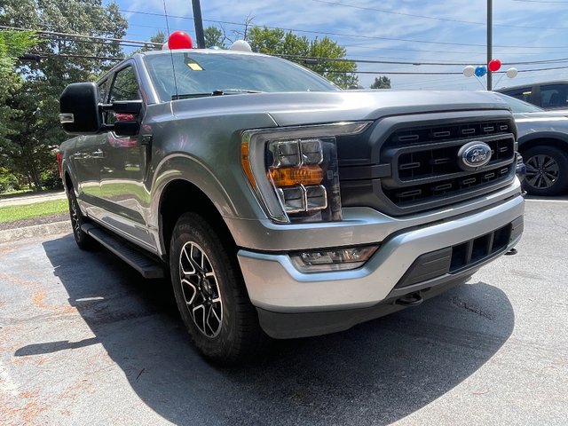 Pre-Owned 2021 Ford F-150 XLT 4WD Crew Cab
