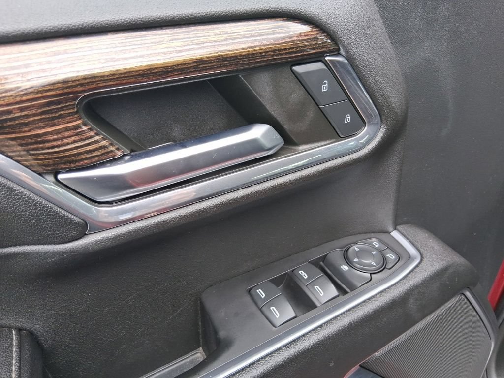 Used 2023 Volcanic Red Tintcoat GMC Elevation image 13
