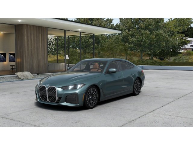 New 2026 Cape York Green Metallic BMW  image 1