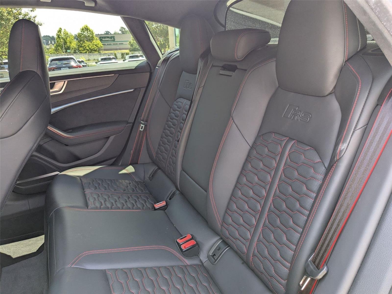 Used 2022 Sebring Black Crystal Effect AUDI  image 28