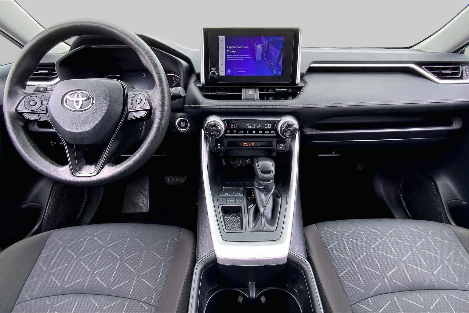 Used 2025 Ice Cap Toyota XLE image 15