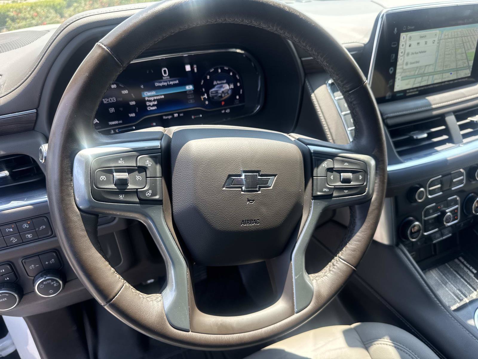 Used 2022 White Chevrolet Z71 image 73