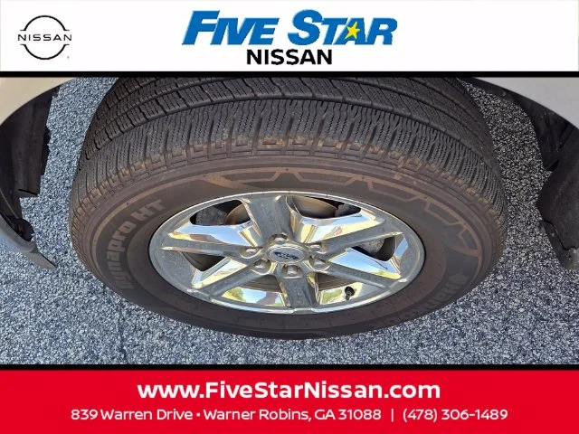 Used 2024 Silver Ford XLT image 16