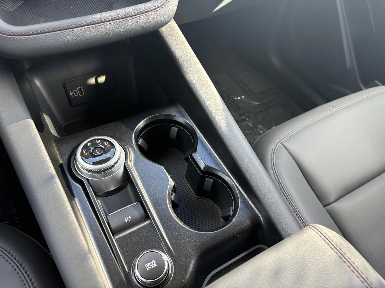 New 2026 Vapor Blue Metallic Ford Active image 14