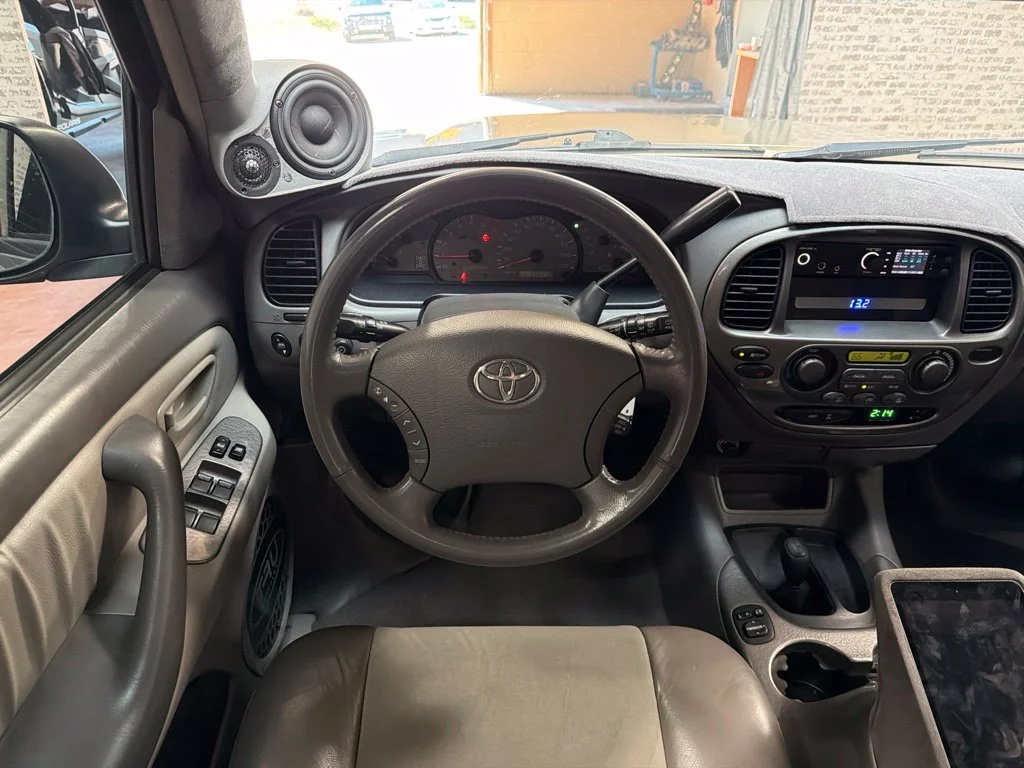 Used 2004 Silver Sky Metallic Toyota Limited image 33