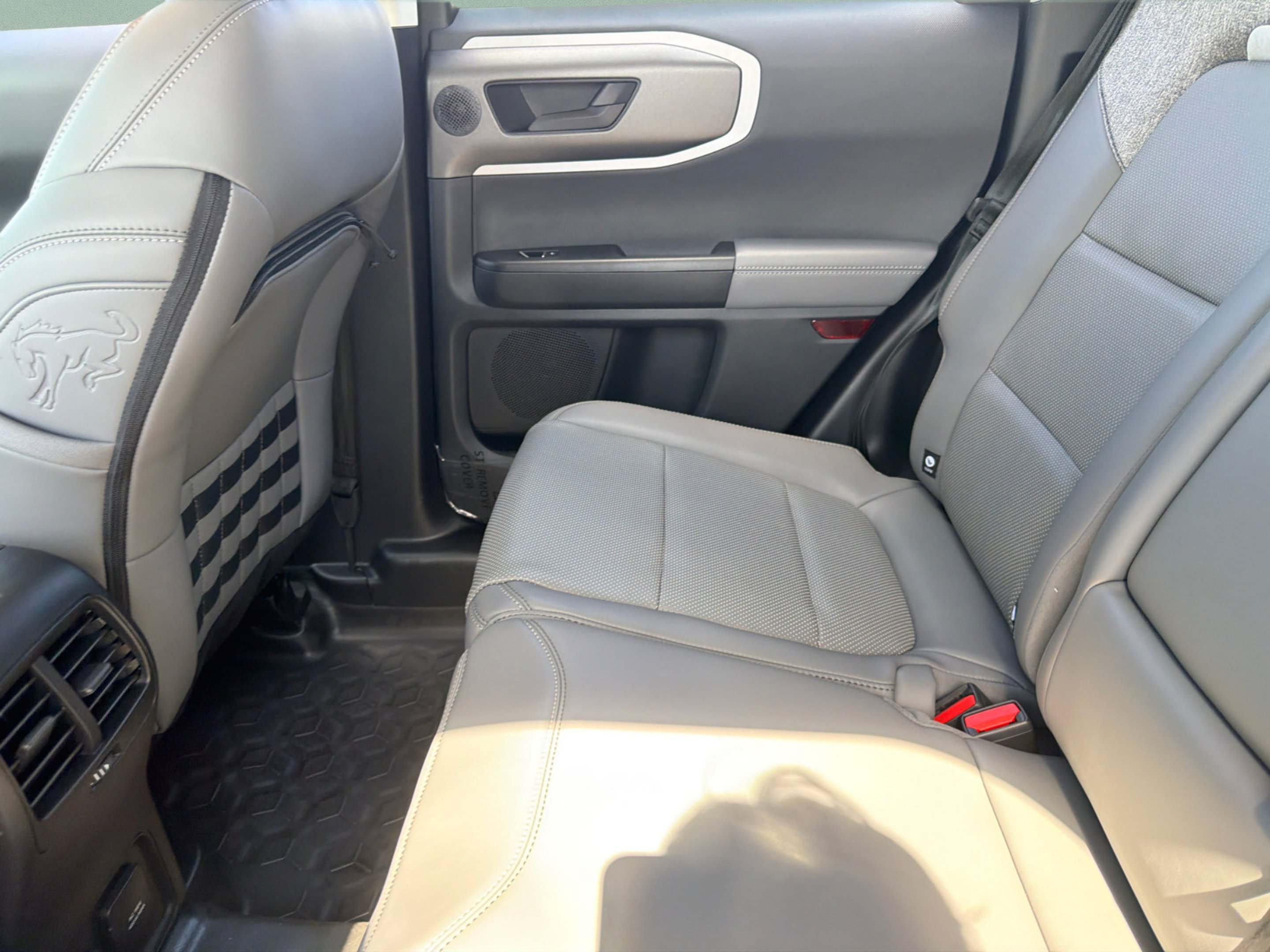 New 2026 Azure Gray Metallic Tri-Coat Ford Badlands® image 12