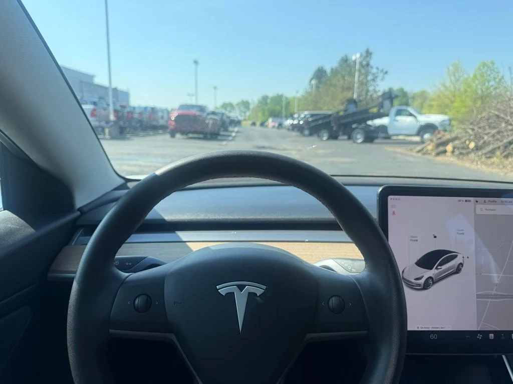 Used 2020 White Tesla Long Range image 18