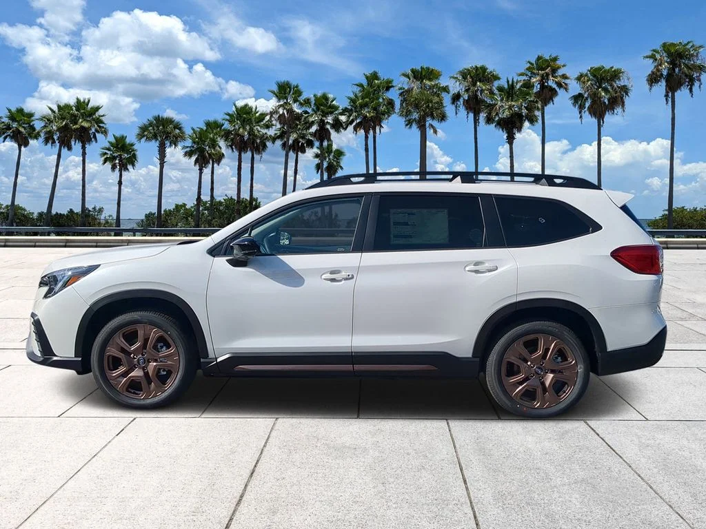 New 2026 CRYSTAL WHITE PEARL Subaru Limited Bronze Edition 7-Passenger image 6