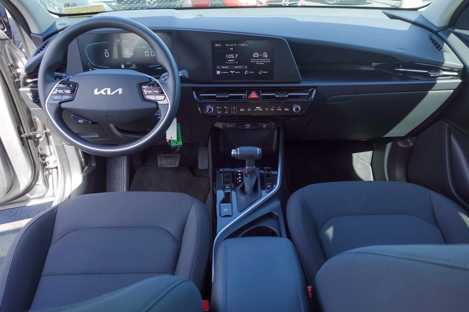 Used 2025 Steel Gray Kia LX image 10