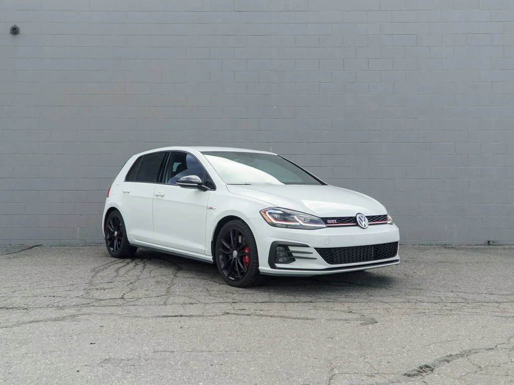 Used 2019 White Volkswagen 2.0T Rabbit Edition image 9