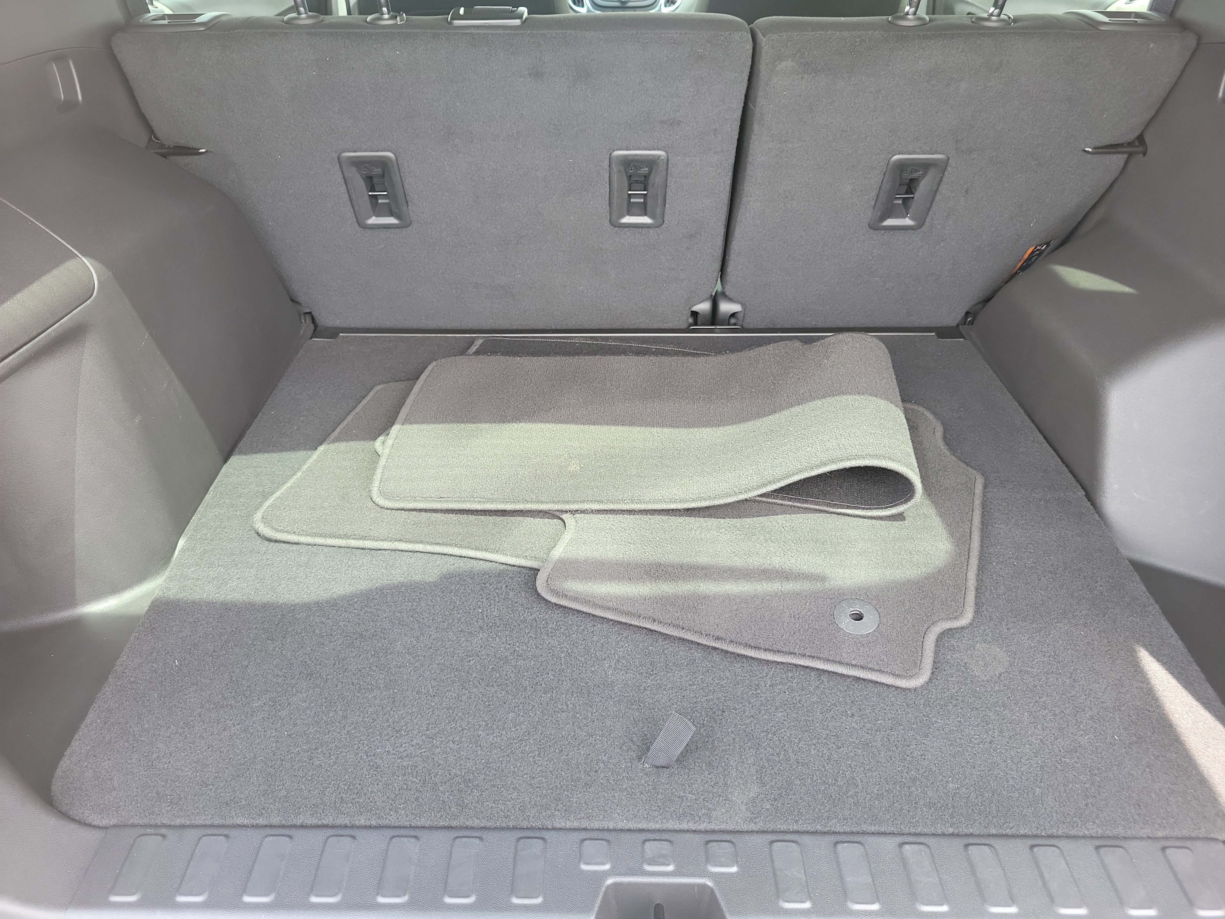 Used 2024 Sterling Gray Metallic Chevrolet LS image 9
