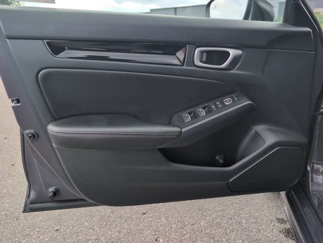 2024 Honda Civic Hatchback EX-L - Photo 17