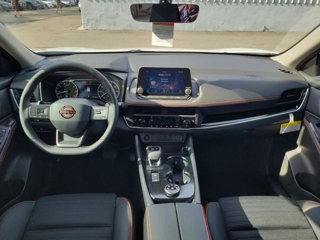 New 2026 Everest White Pearl TriCoat Nissan Rock Creek® image 22