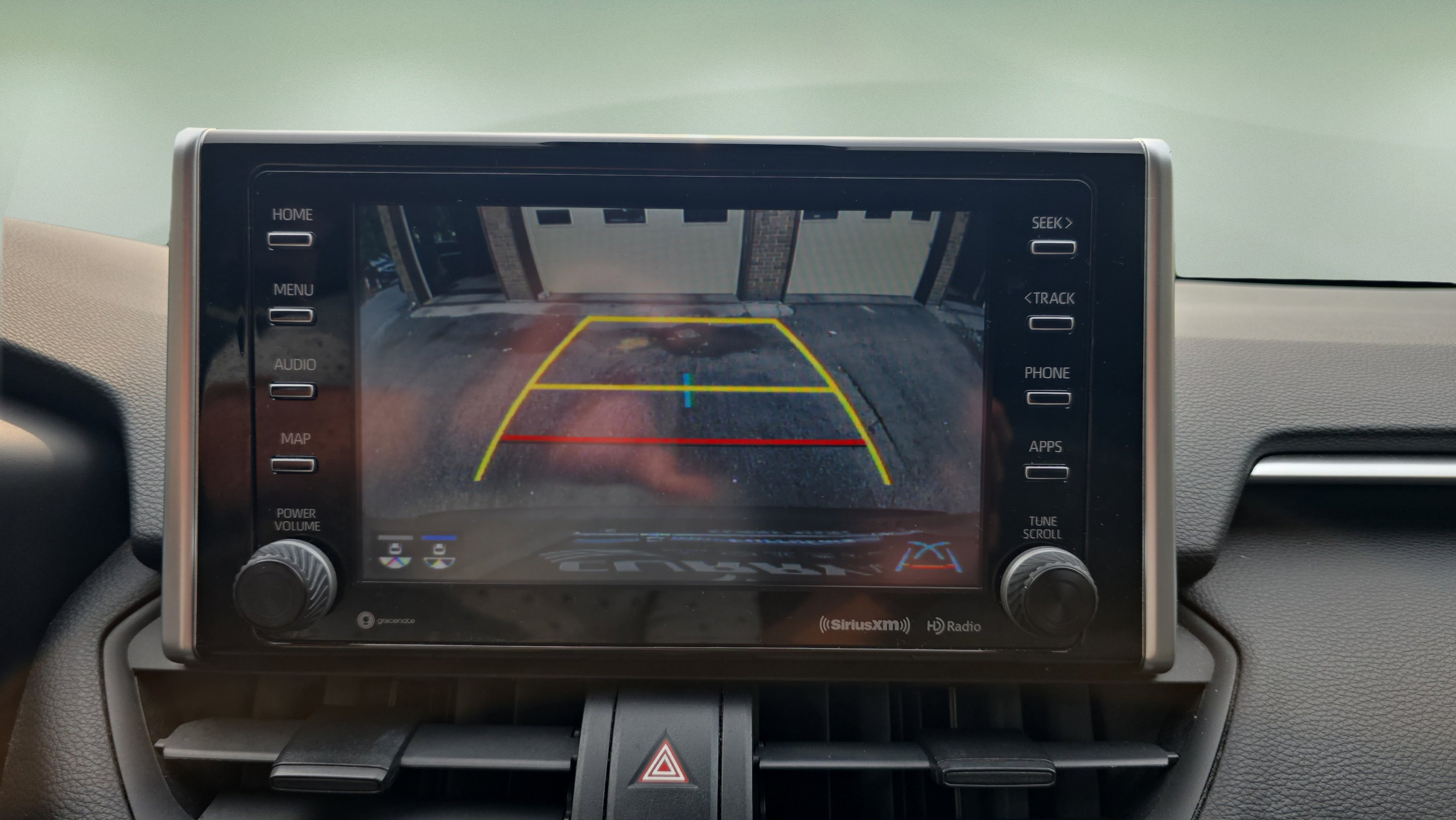 Used 2019 Gray Toyota XLE AWD image 16