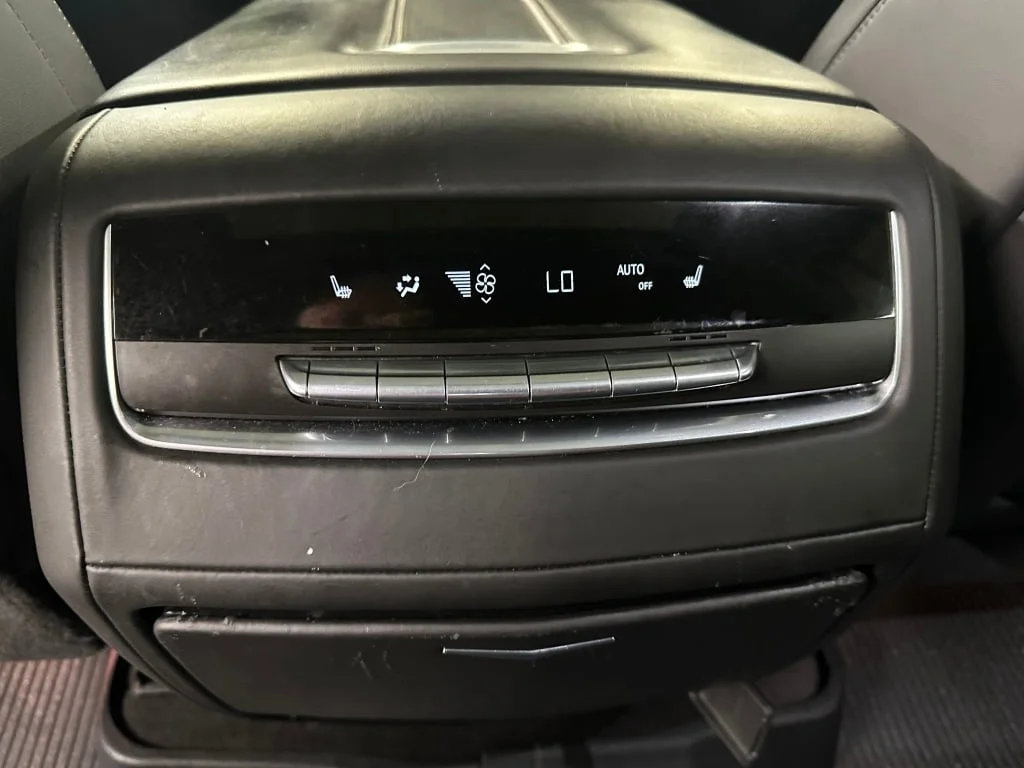 2022 Cadillac Escalade Sport Platinum - Photo 25
