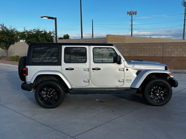 2022 Jeep Wrangler Unlimited Sahara 4xe photo 2