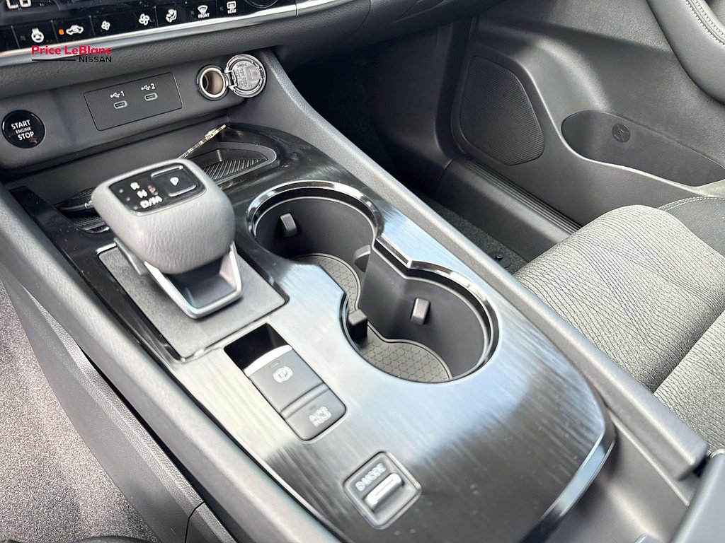 New 2027 Boulder Gray Pearl Nissan SV image 17