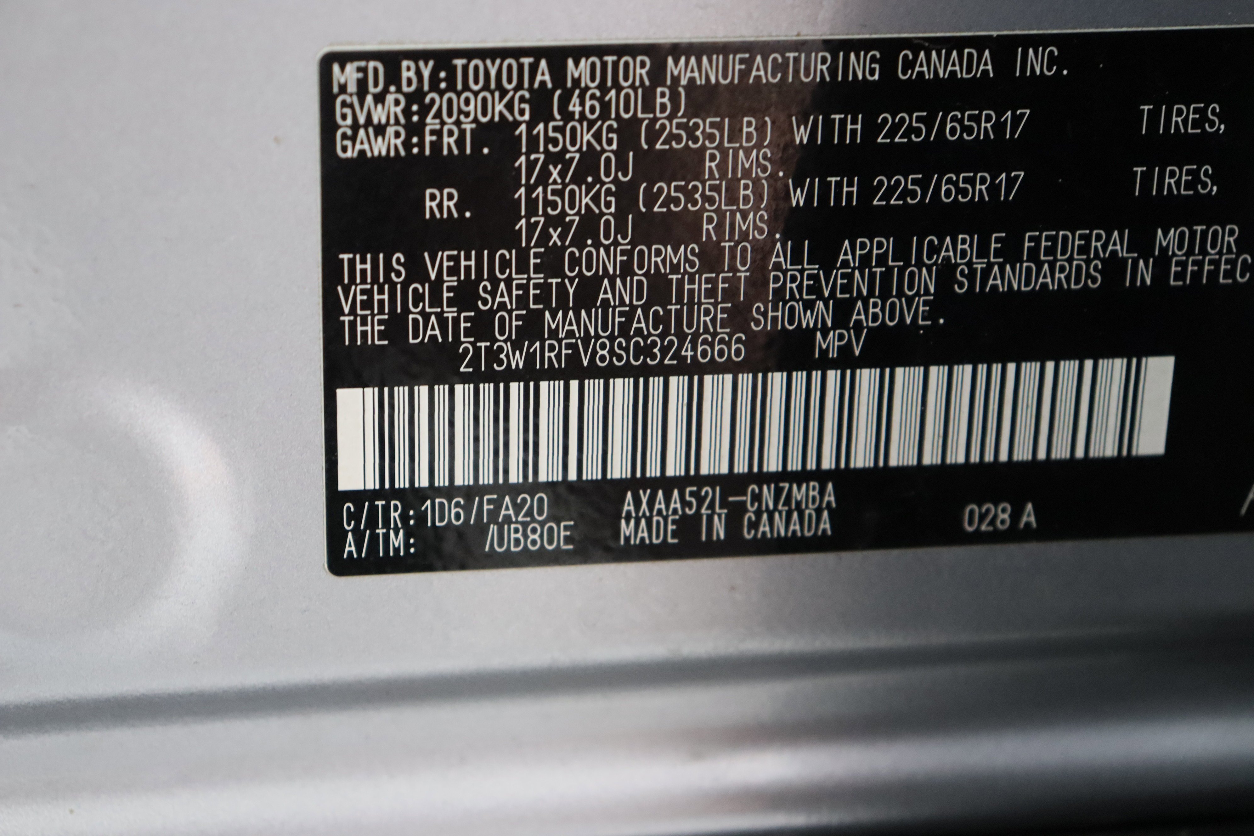 Used 2025 Silver Sky Metallic Toyota XLE 2.5L image 41