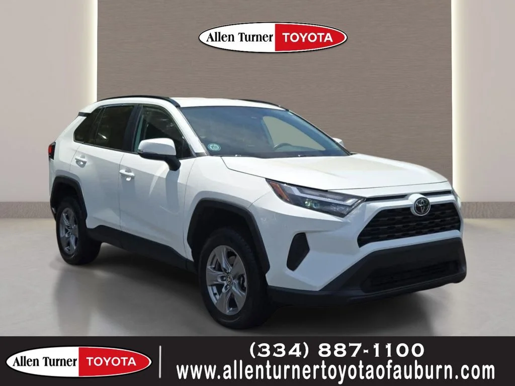Used 2024 White Toyota XLE image 1