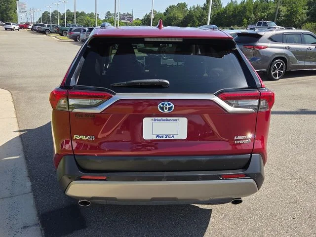 Used 2022 Red Toyota Limited image 11