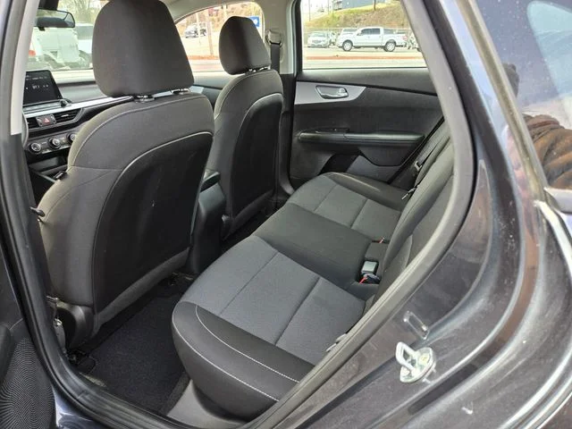 Used 2023 Gray Kia LXS image 11