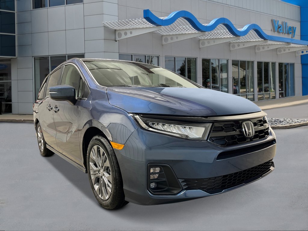 New 2027 Smoke Blue Pearl Honda Touring image 7