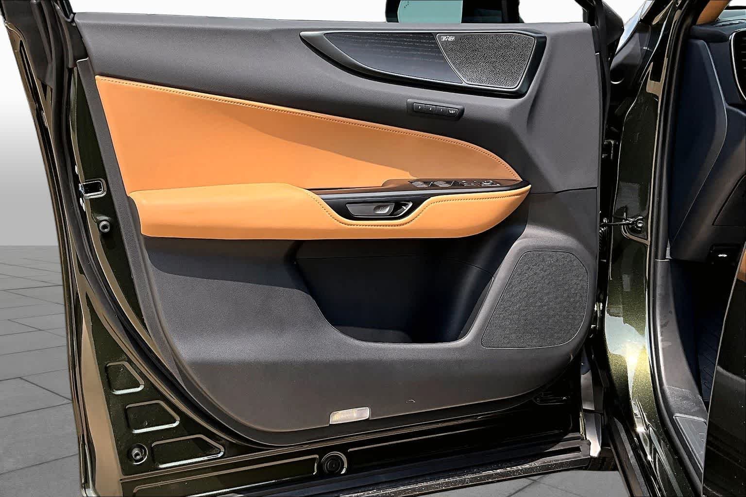New 2026 Nori Green Pearl Lexus LUXURY AWD image 10