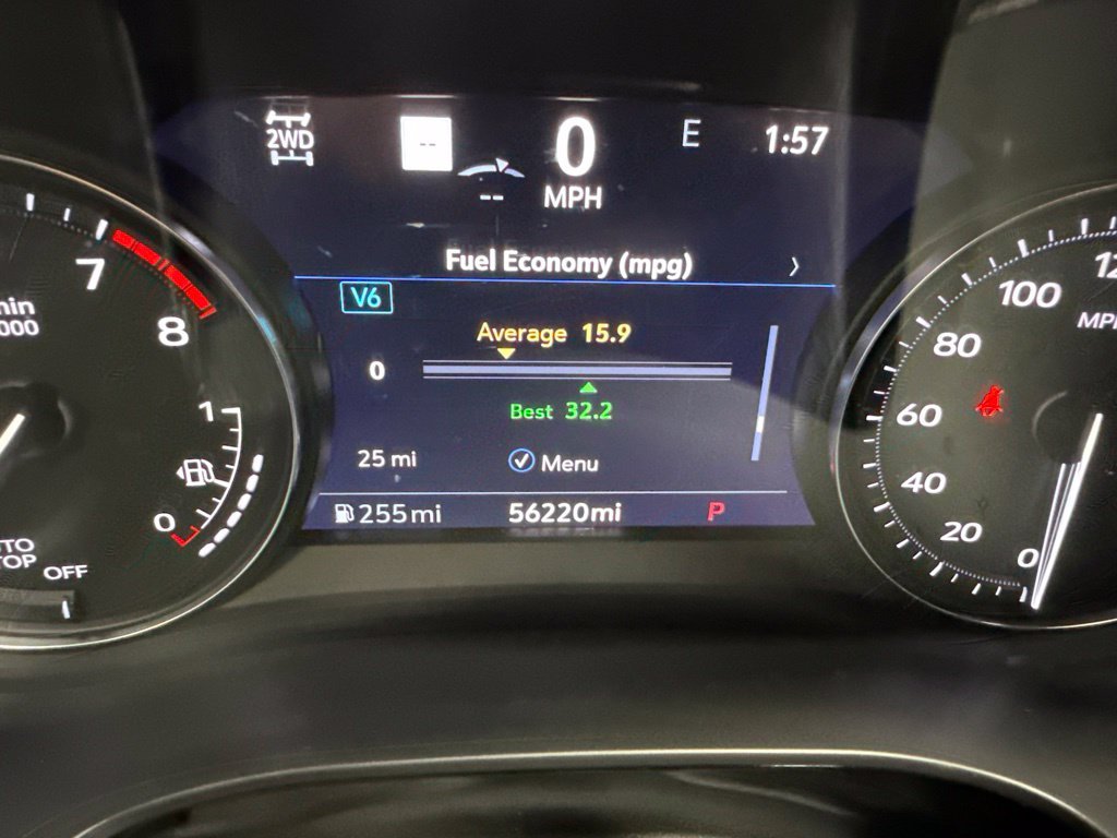 Used 2022 White Cadillac Premium Luxury image 34
