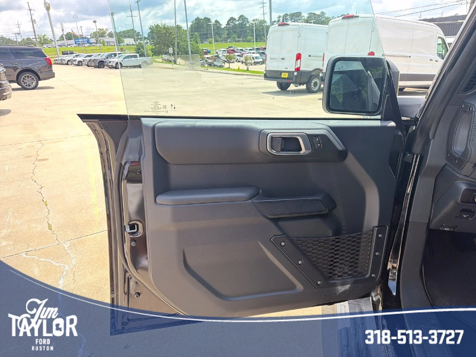 New 2026 Shadow Black Ford Outer Banks® image 12
