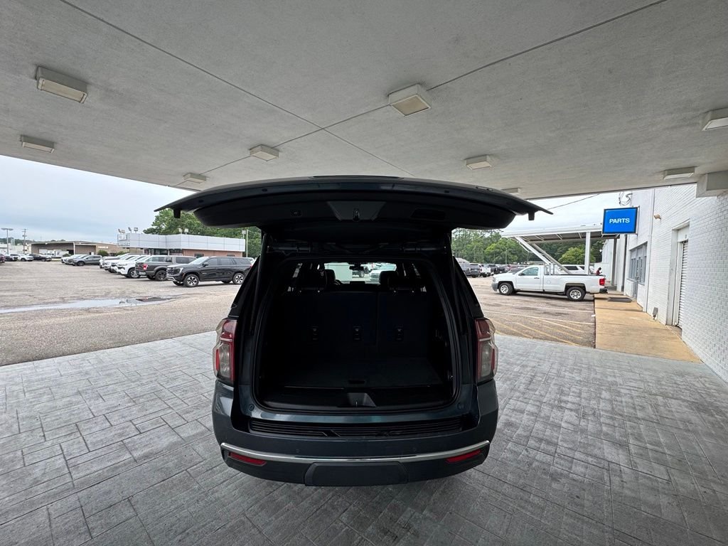 Used 2021 Gray Chevrolet LT image 9