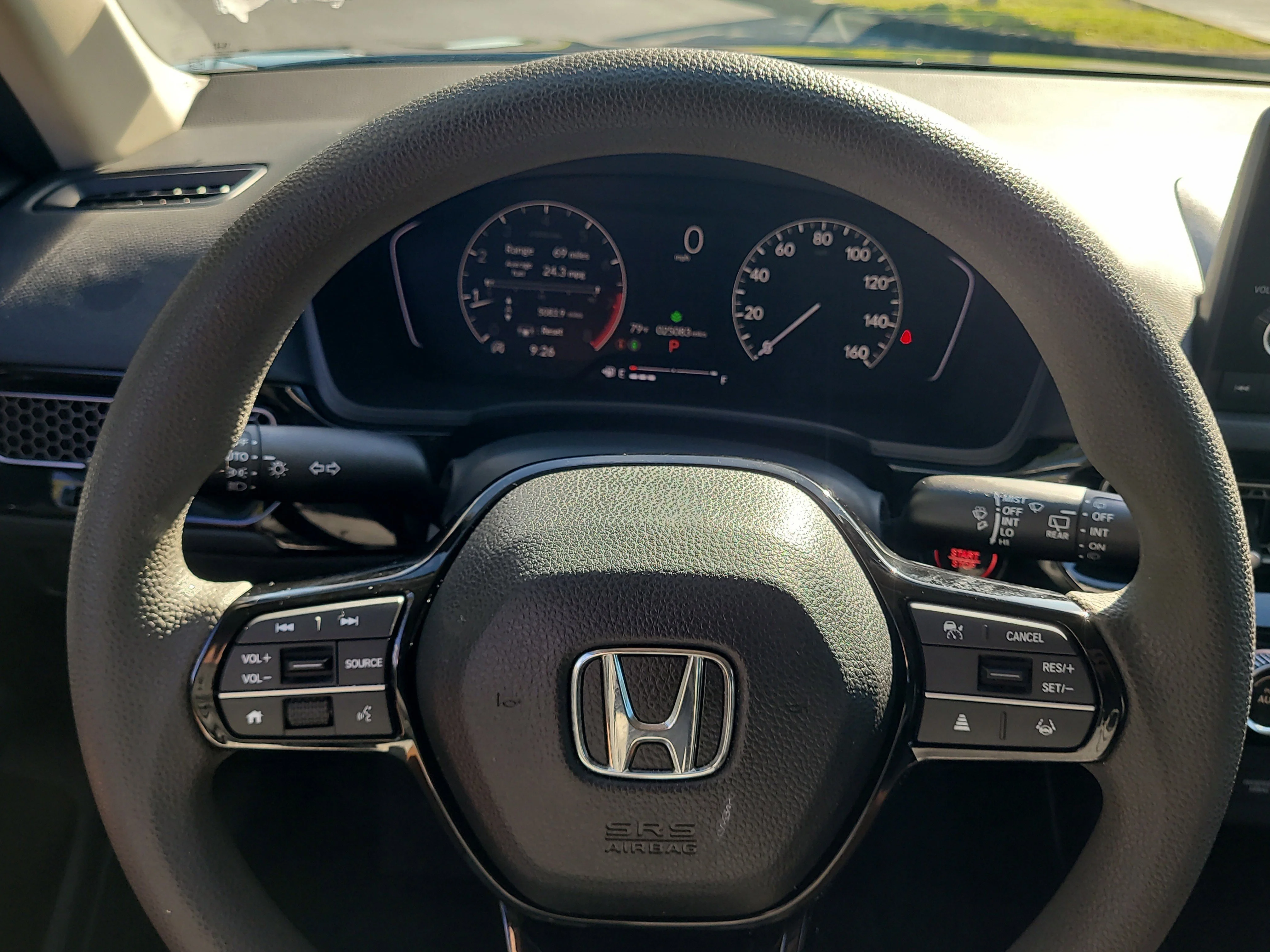 Used 2023 Meteorite Gray Metallic Honda LX image 24