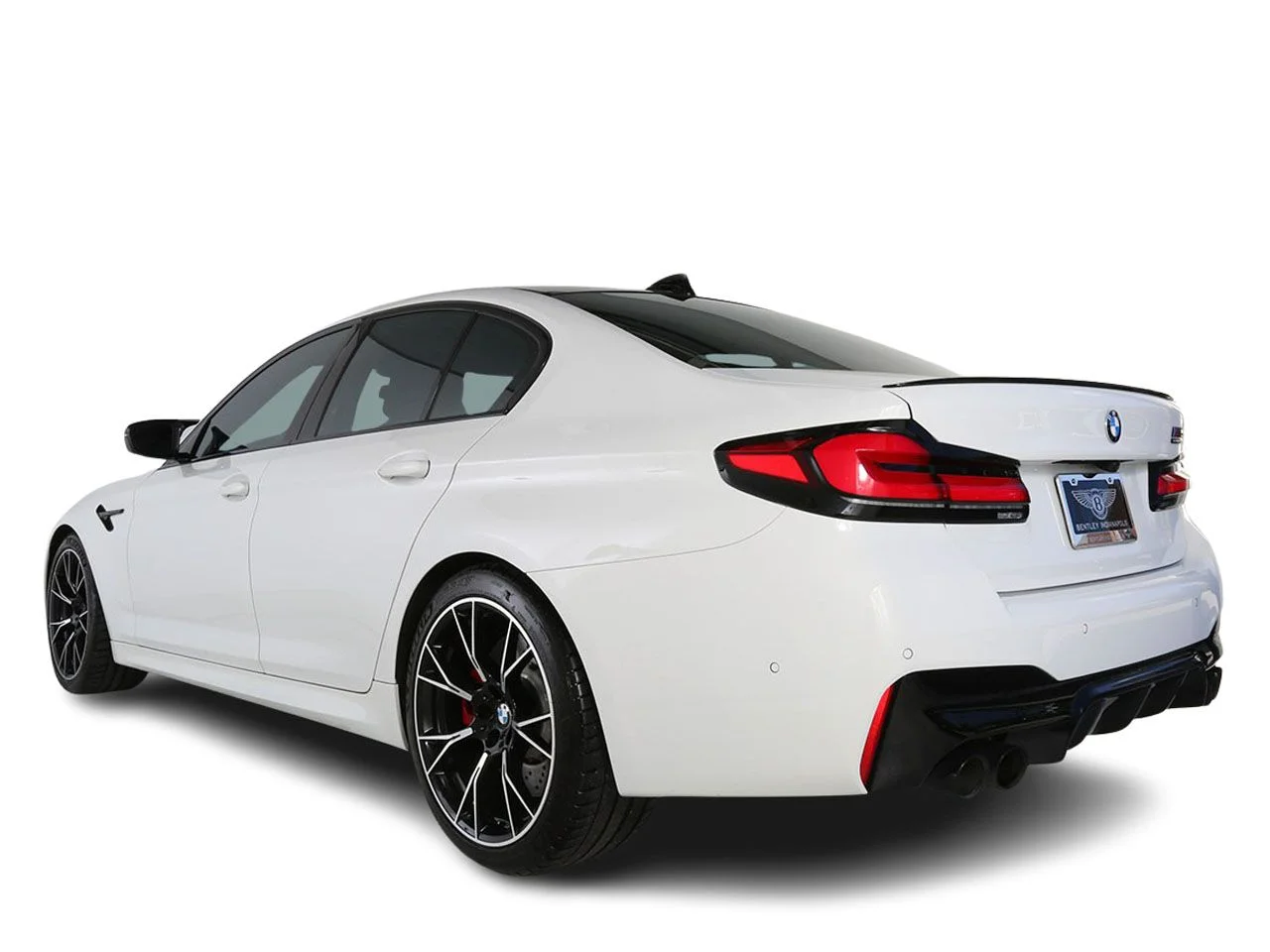 Used 2022 White BMW Competition image 12