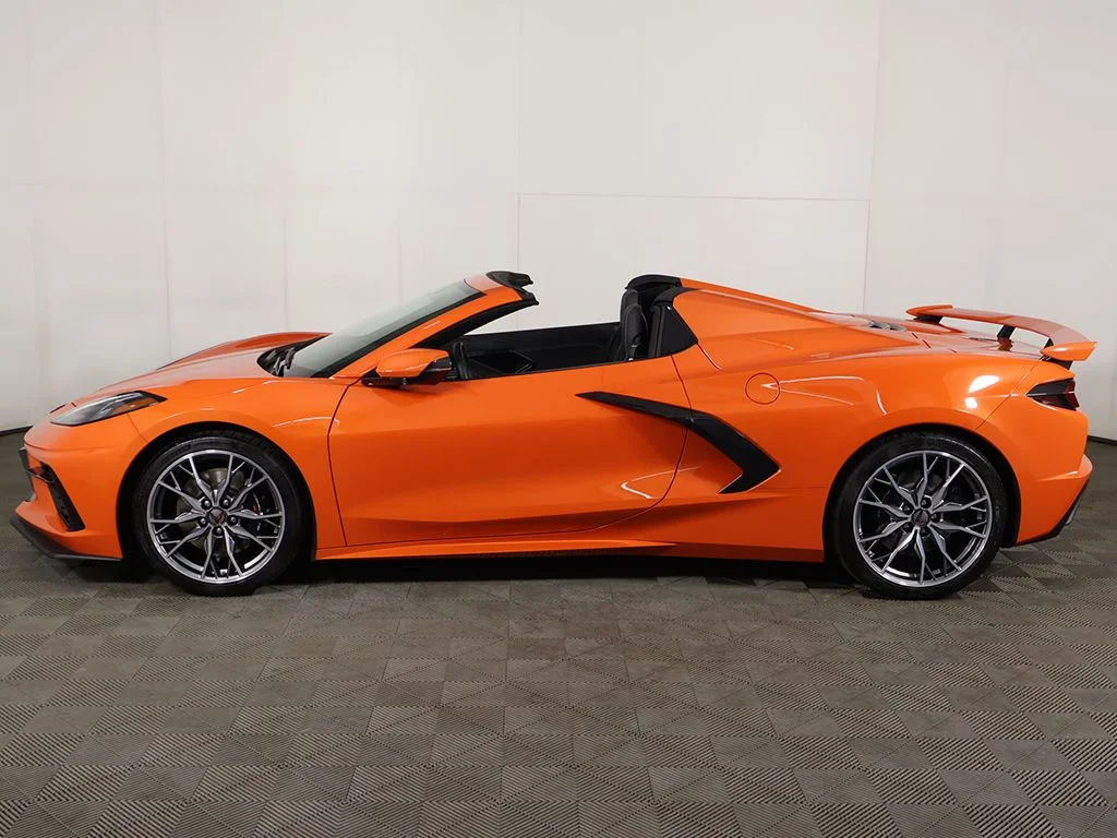 Used 2025 Orange Chevrolet Stingray image 21