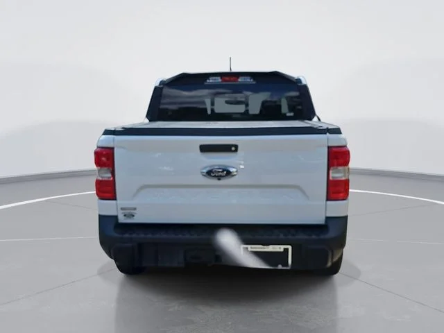Used 2024 White Ford Lariat image 4