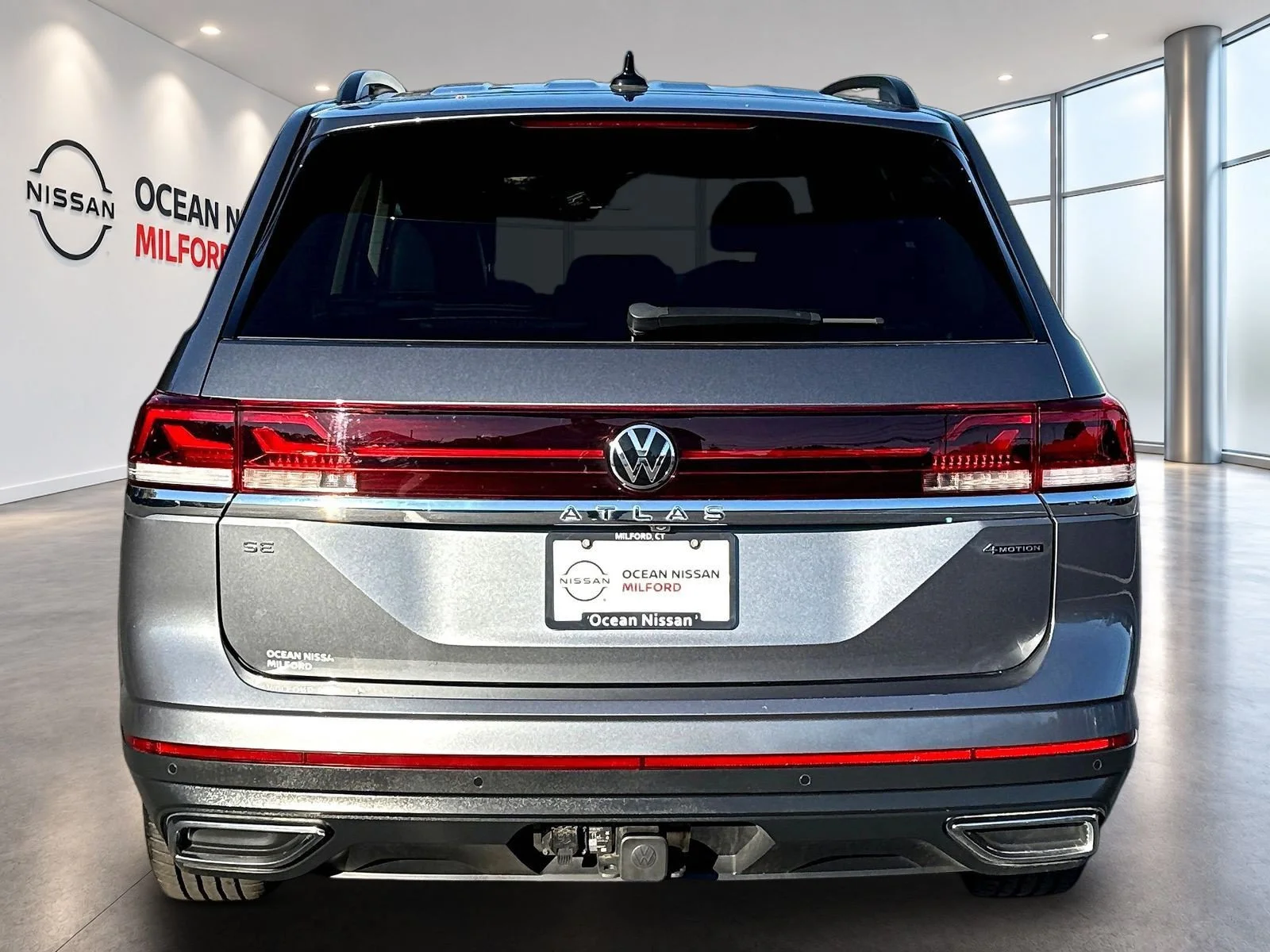 Used 2024 Platinum Gray Metallic Volkswagen 2.0T SE w/Technology image 6
